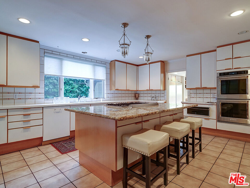 MLS #25598861 image #14