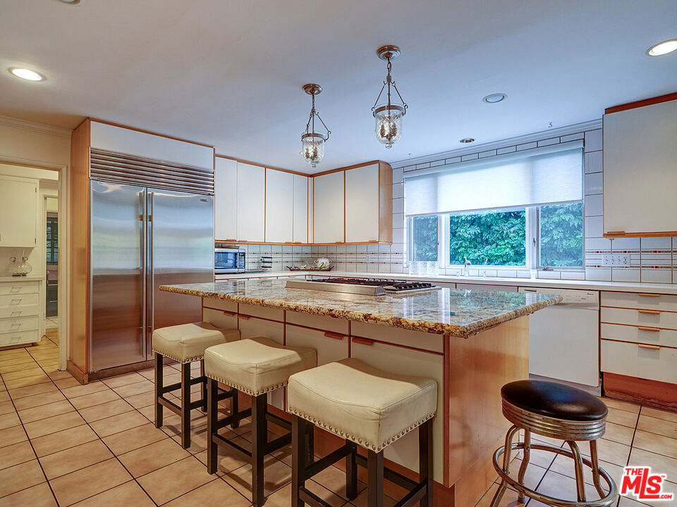 MLS #25598861 image #16