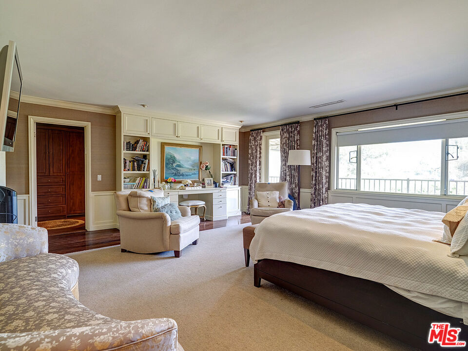 MLS #25598861 image #23