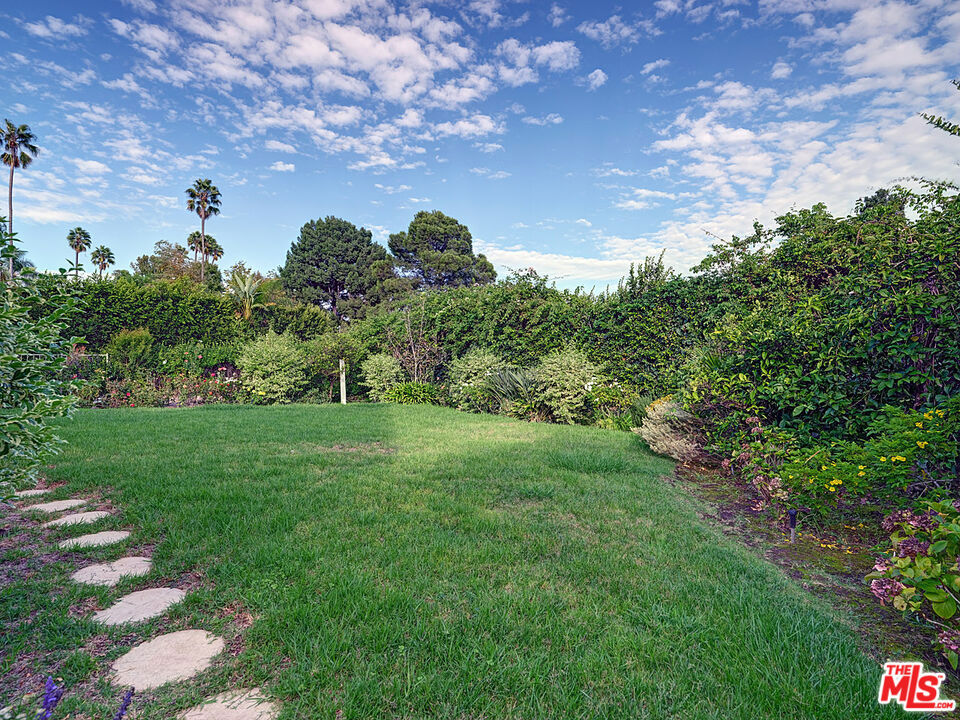 MLS #25598861 image #33