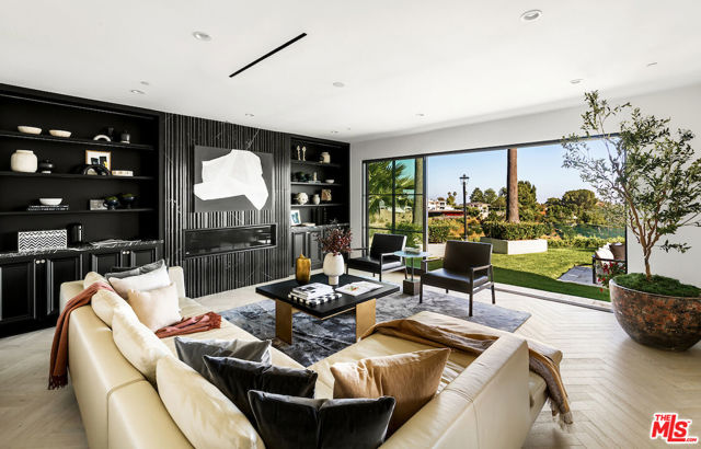 MLS #25598935 image #27