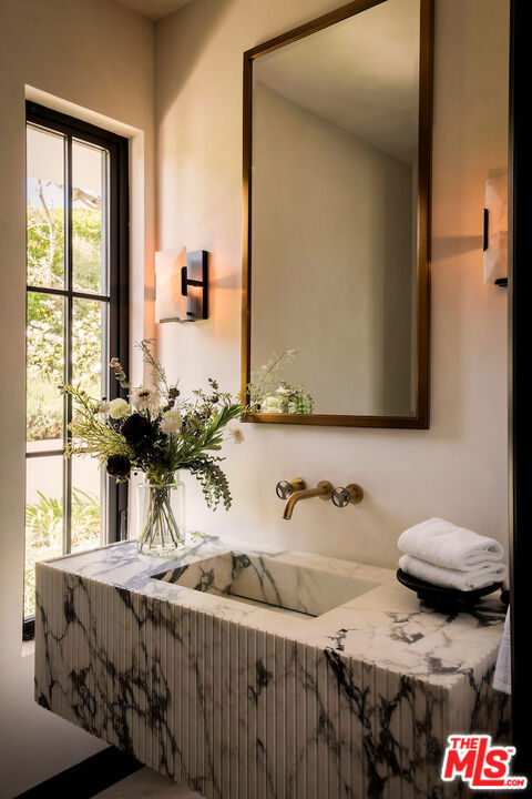 MLS #25598935 image #30