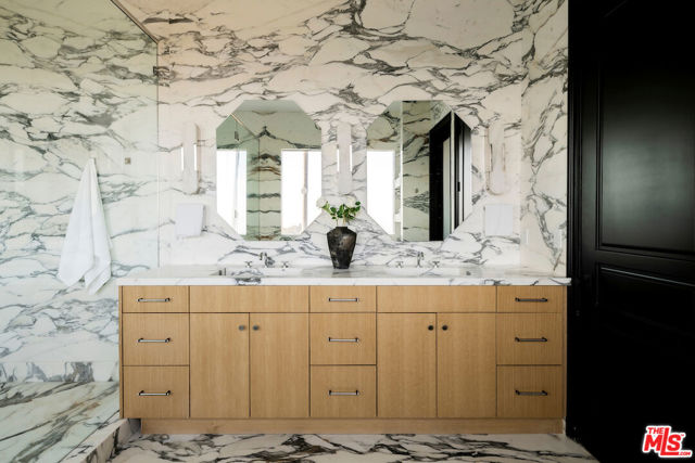 MLS #25598935 image #42