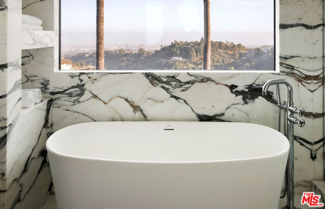 MLS #25598935 image #43