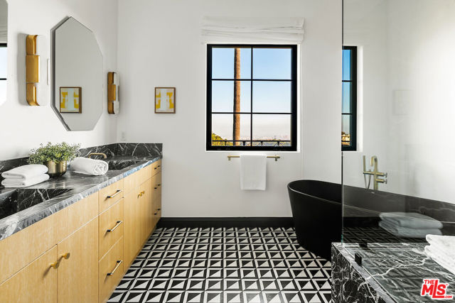 MLS #25598935 image #48