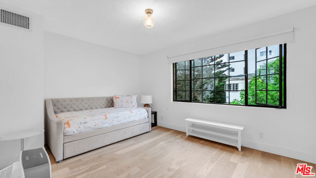 MLS #25598969 image #19