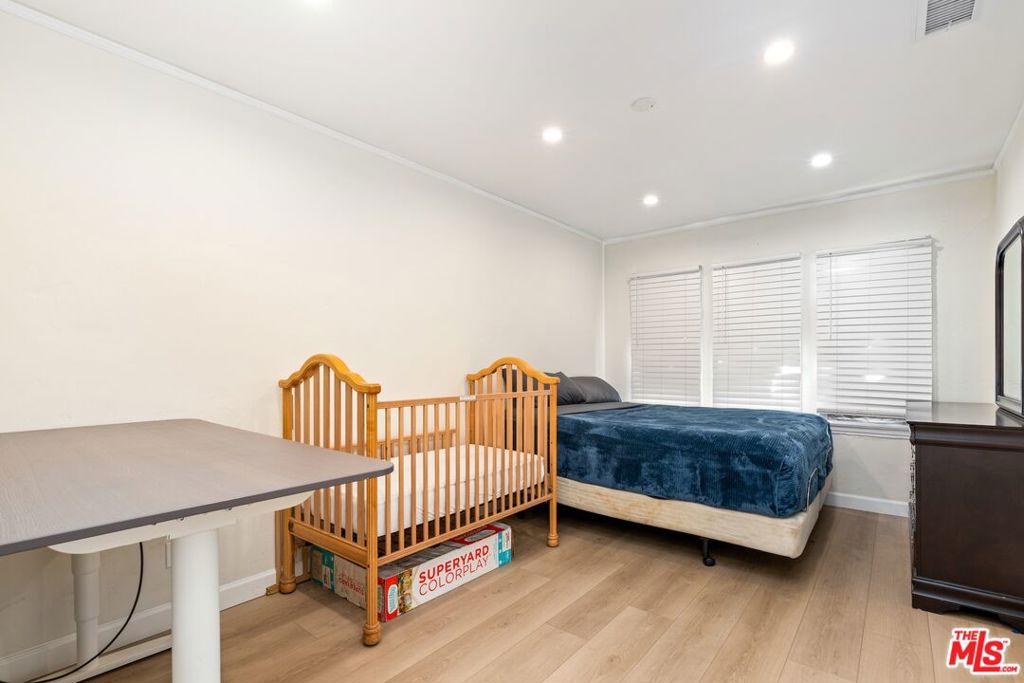 MLS #25599005 image #16