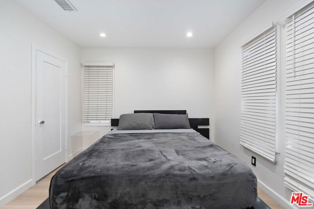 MLS #25599005 image #19