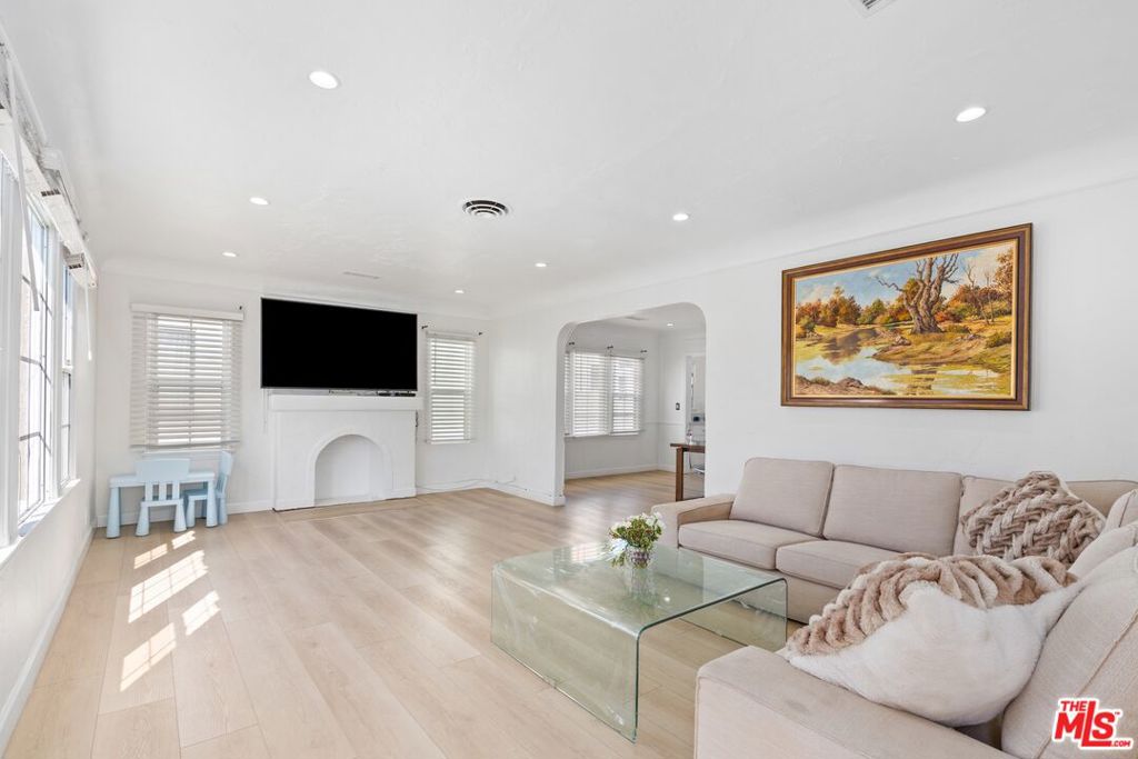 MLS #25599005 image #4