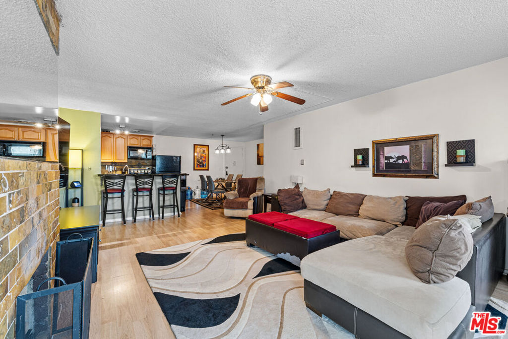 MLS #25599117 image #1