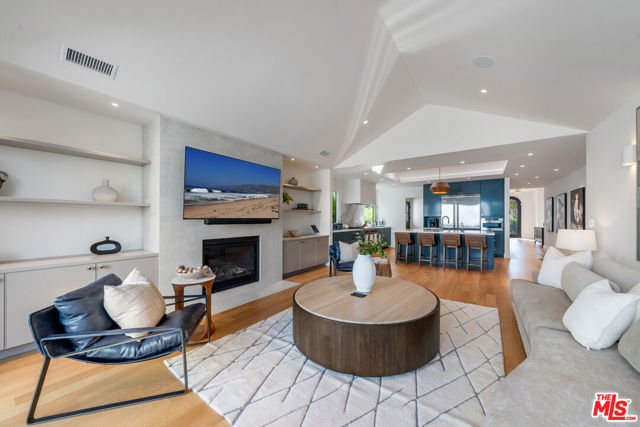 MLS #25599263 image #42