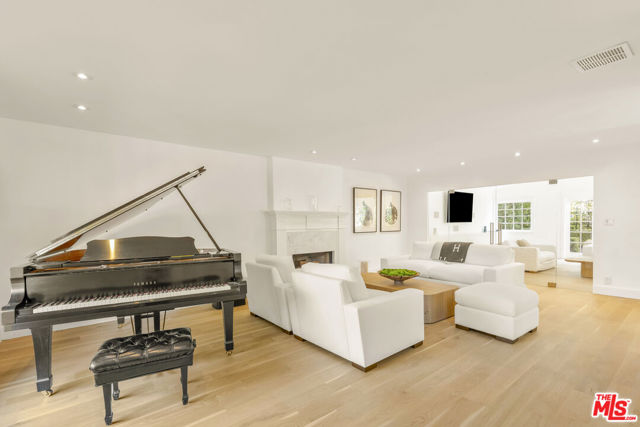 MLS #25599737 image #3