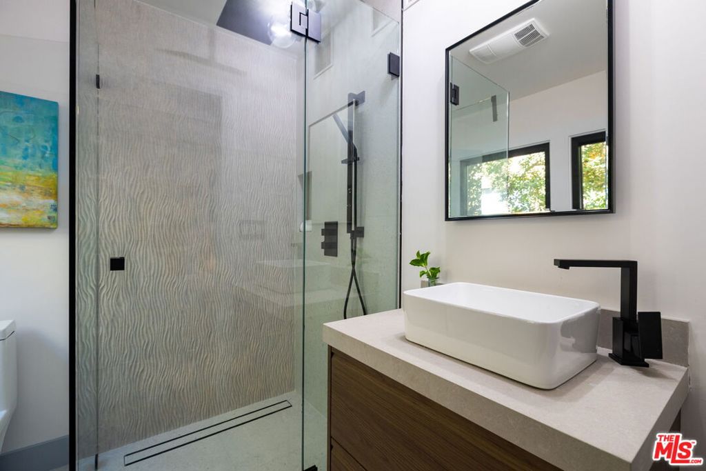 MLS #25599943 image #14