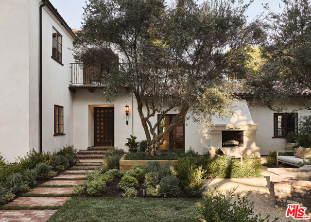 MLS #25600075 image #2