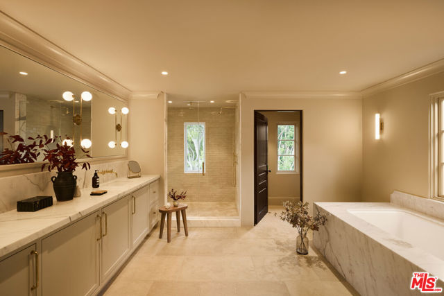 MLS #25600075 image #20