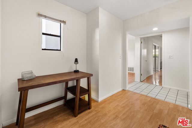 MLS #25600227 image #16