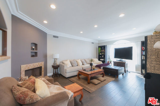 MLS #25600383 image #12