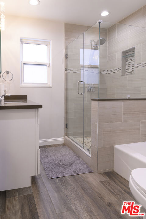 MLS #25600383 image #29