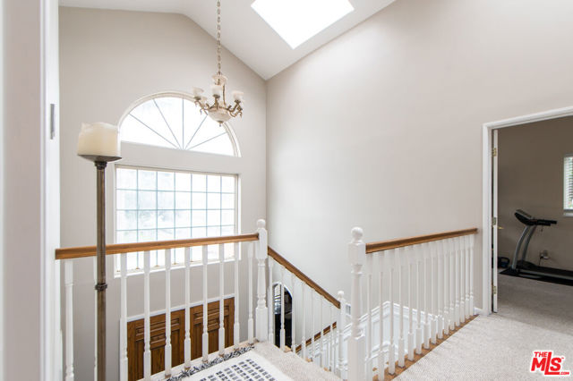 MLS #25600383 image #32