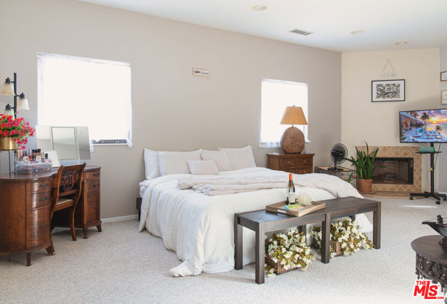 MLS #25600383 image #37