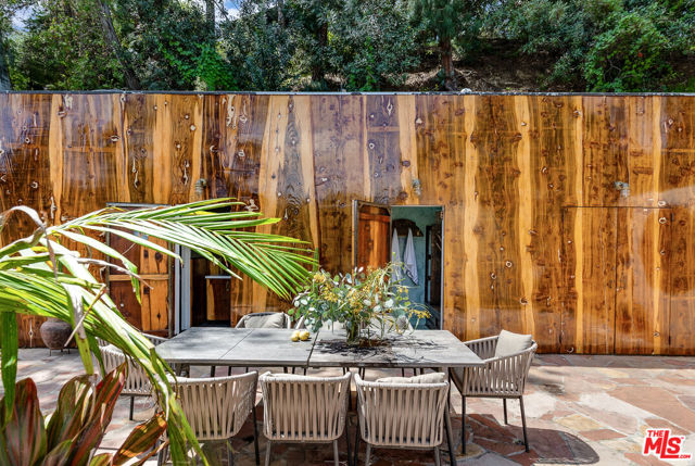 MLS #25600719 image #9