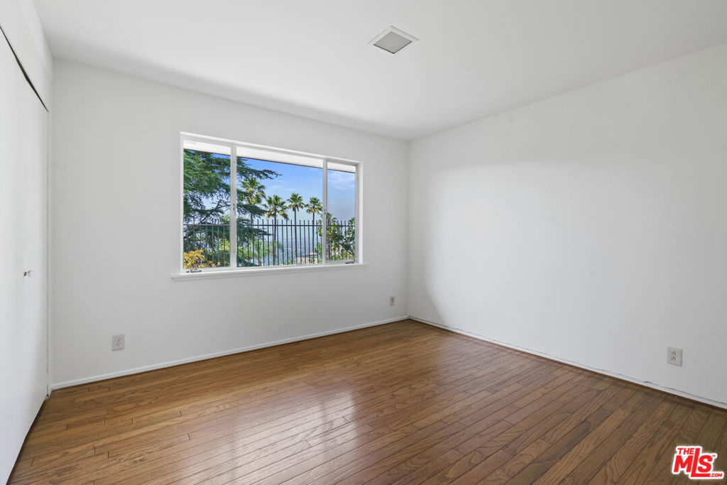 MLS #25600905 image #45