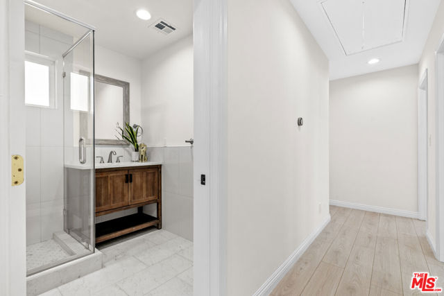 MLS #25600921 image #23