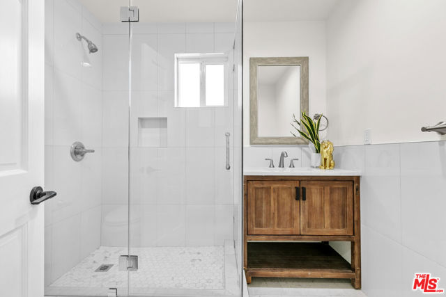 MLS #25600921 image #24