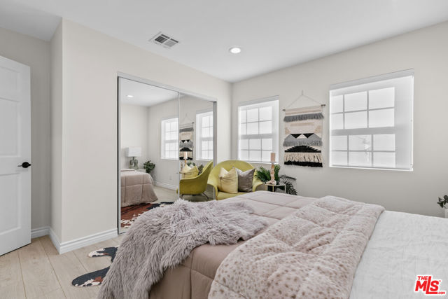 MLS #25600921 image #27