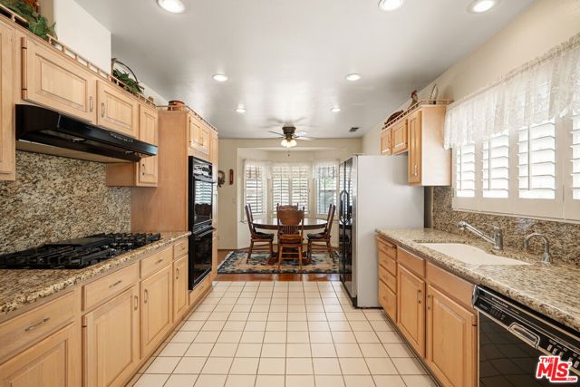 MLS #25601043 image #22