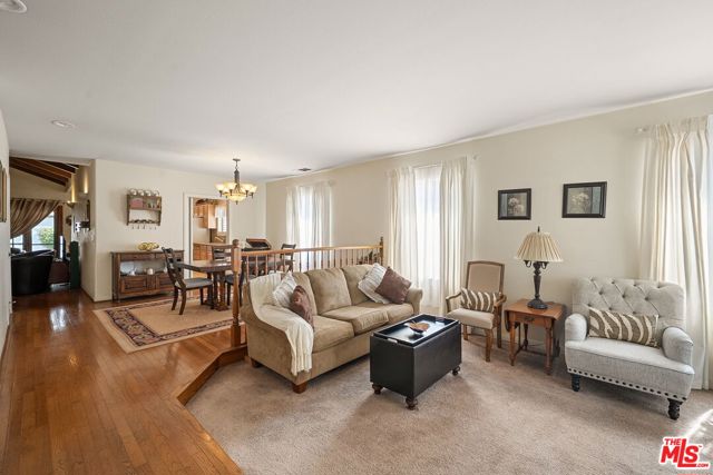 MLS #25601043 image #3