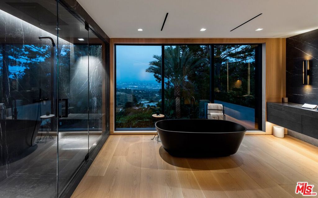 MLS #25601267 image #26