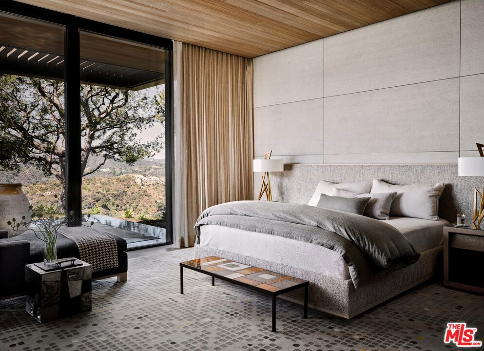 MLS #25601345 image #12