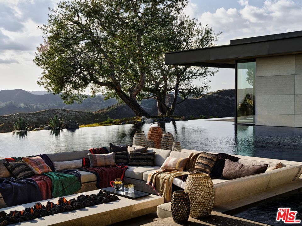 MLS #25601345 image #21