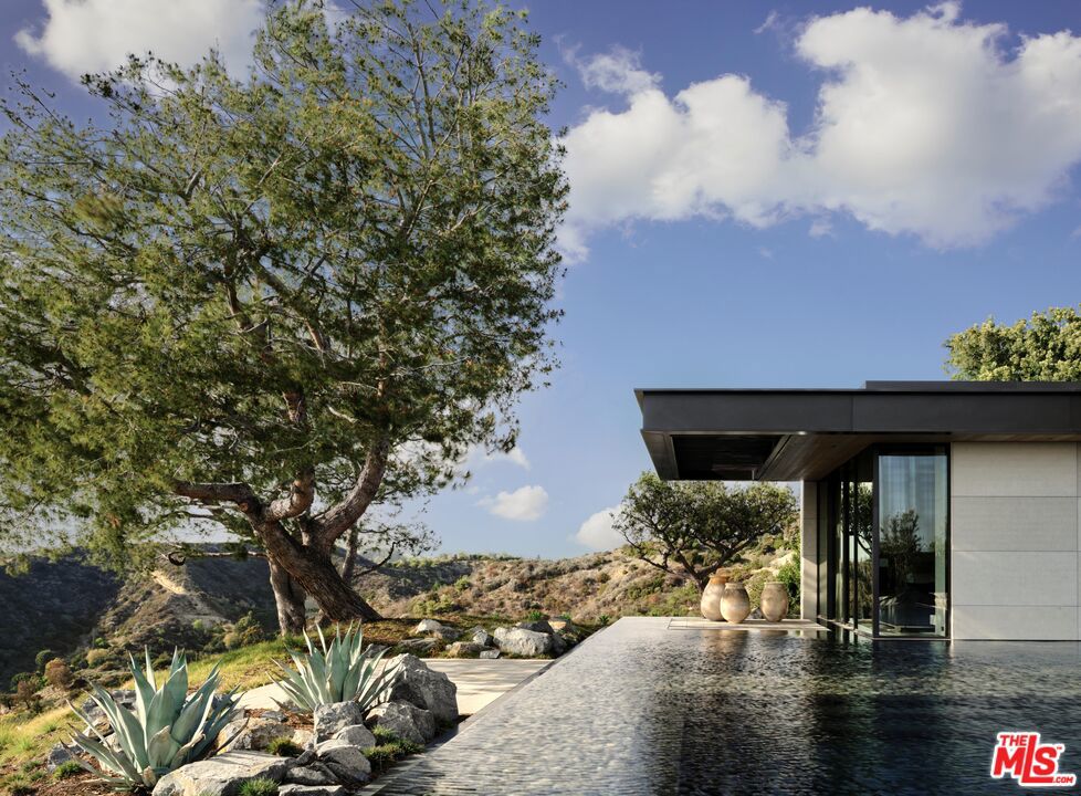 MLS #25601345 image #22