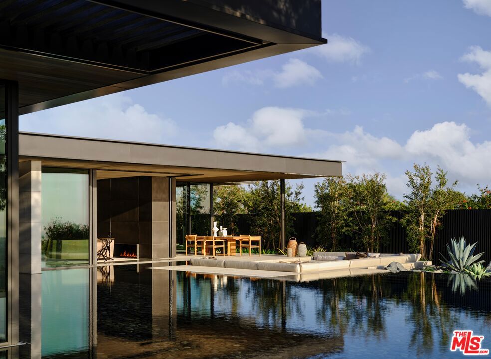 MLS #25601345 image #23