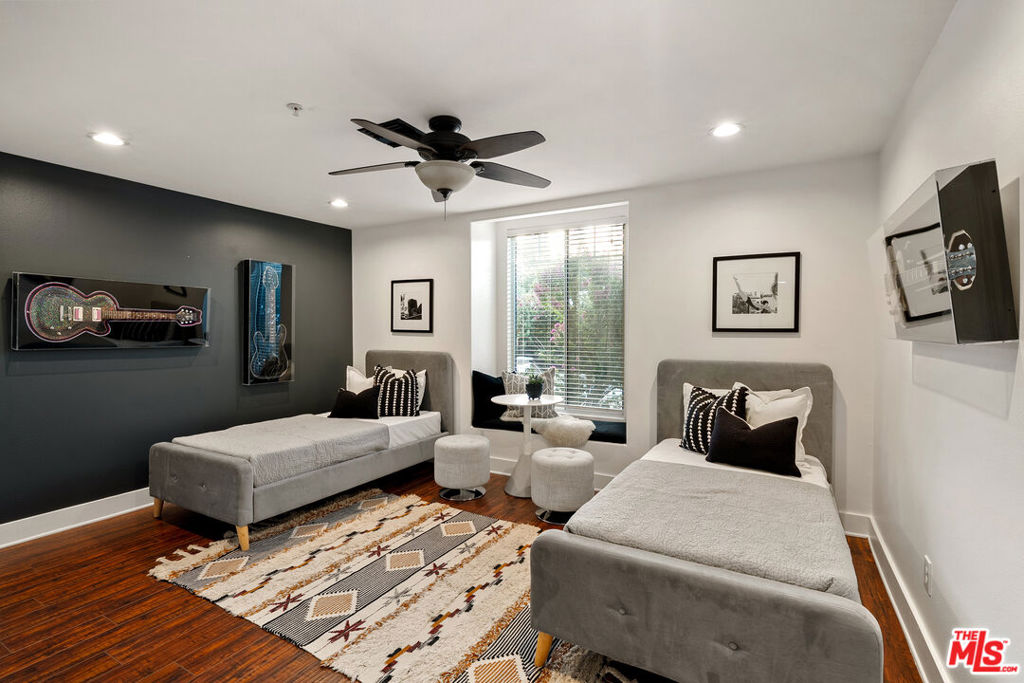 MLS #25601385 image #21