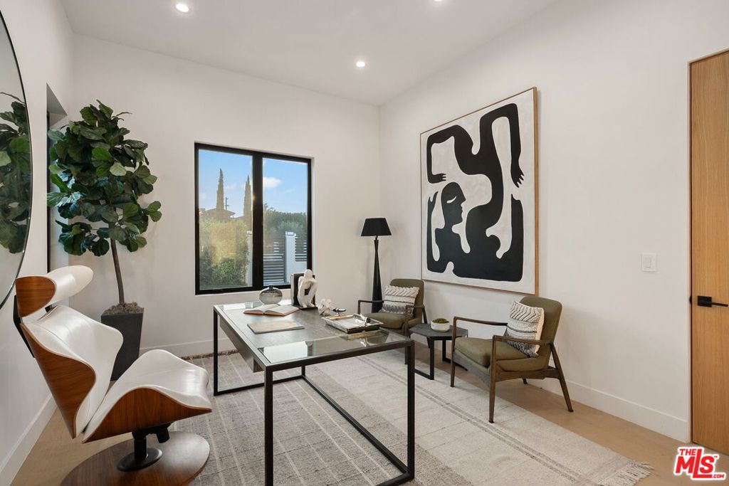 MLS #25602085 image #16