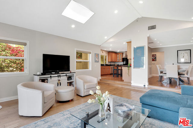 MLS #25602177 image #19