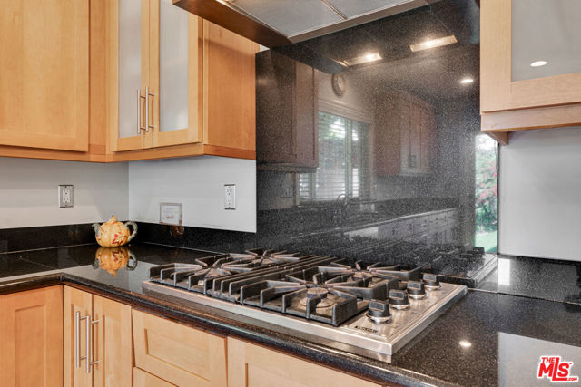 MLS #25602177 image #22