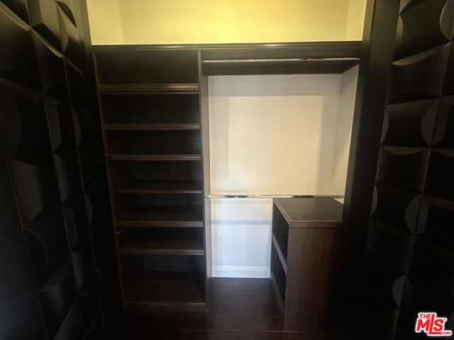 MLS #25602397 image #21