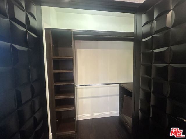 MLS #25602397 image #24