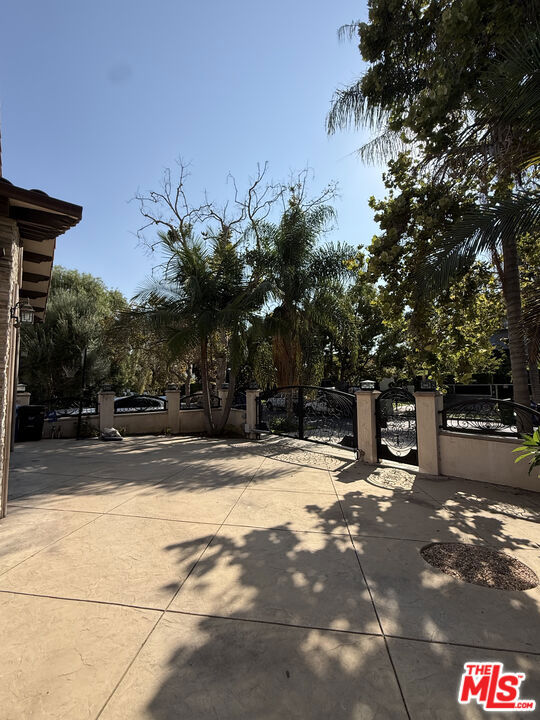 MLS #25602397 image #35