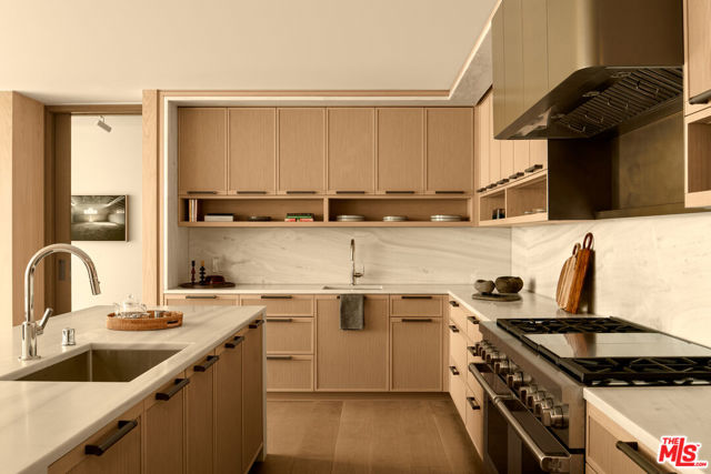 MLS #25602543 image #9