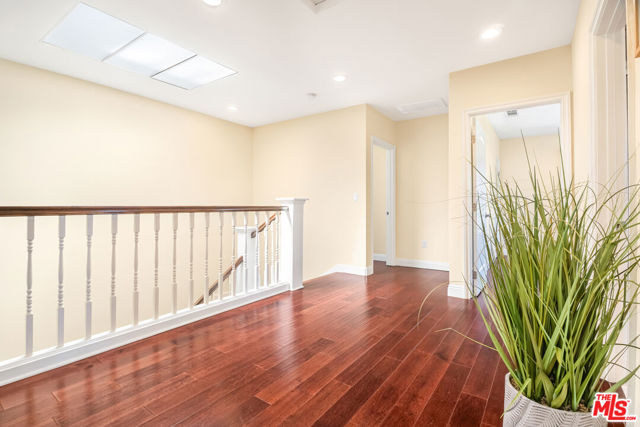 MLS #25602719 image #35