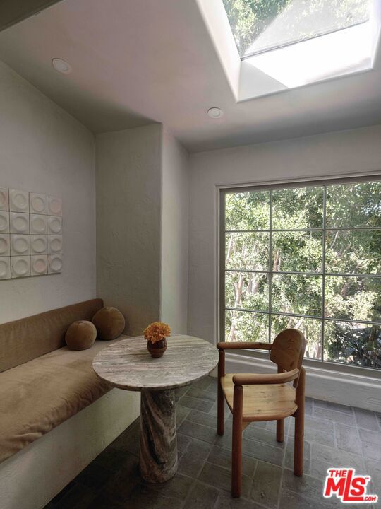 MLS #25602797 image #23