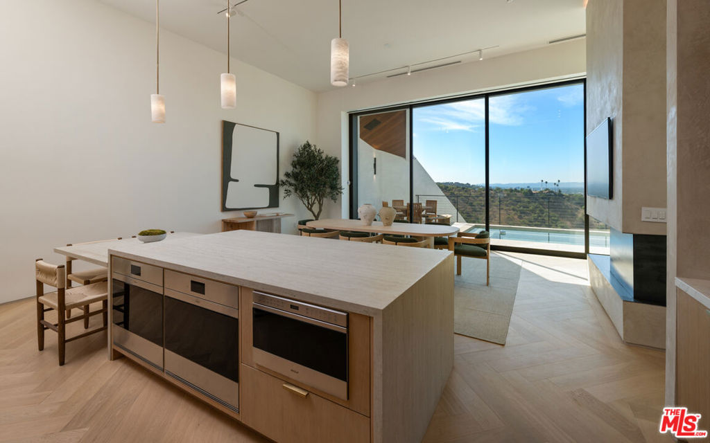 MLS #25602813 image #18