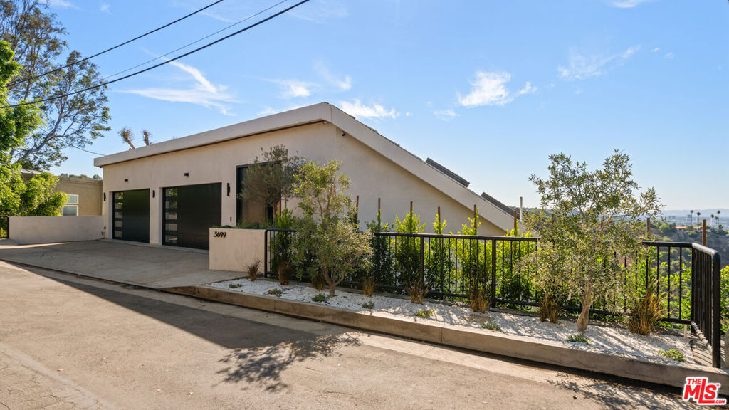 MLS #25602813 image #2