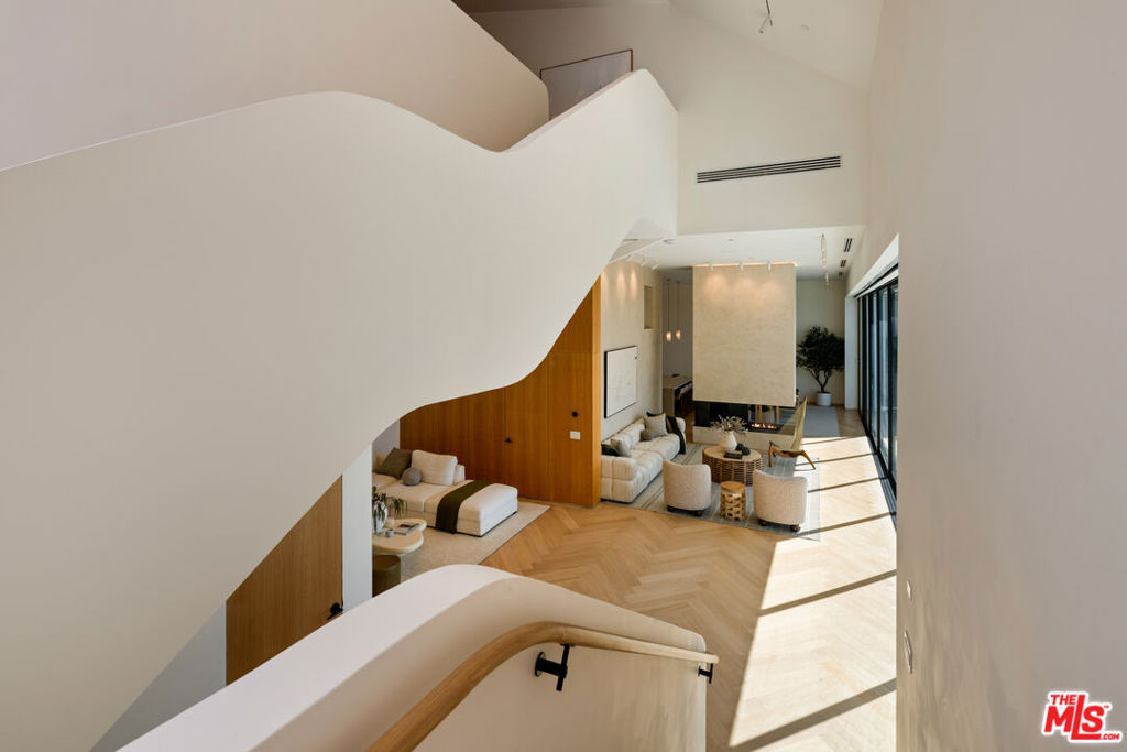 MLS #25602813 image #6