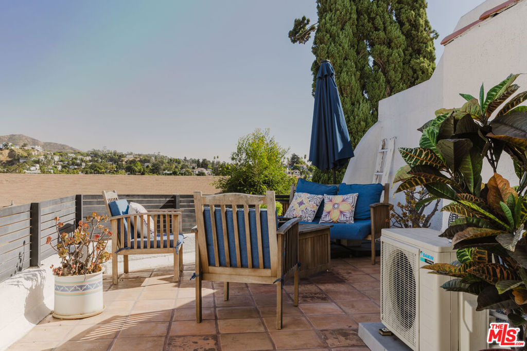 MLS #25602823 image #2